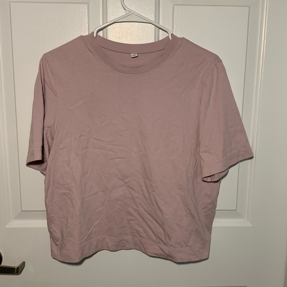 Uniqlo boxy crop top